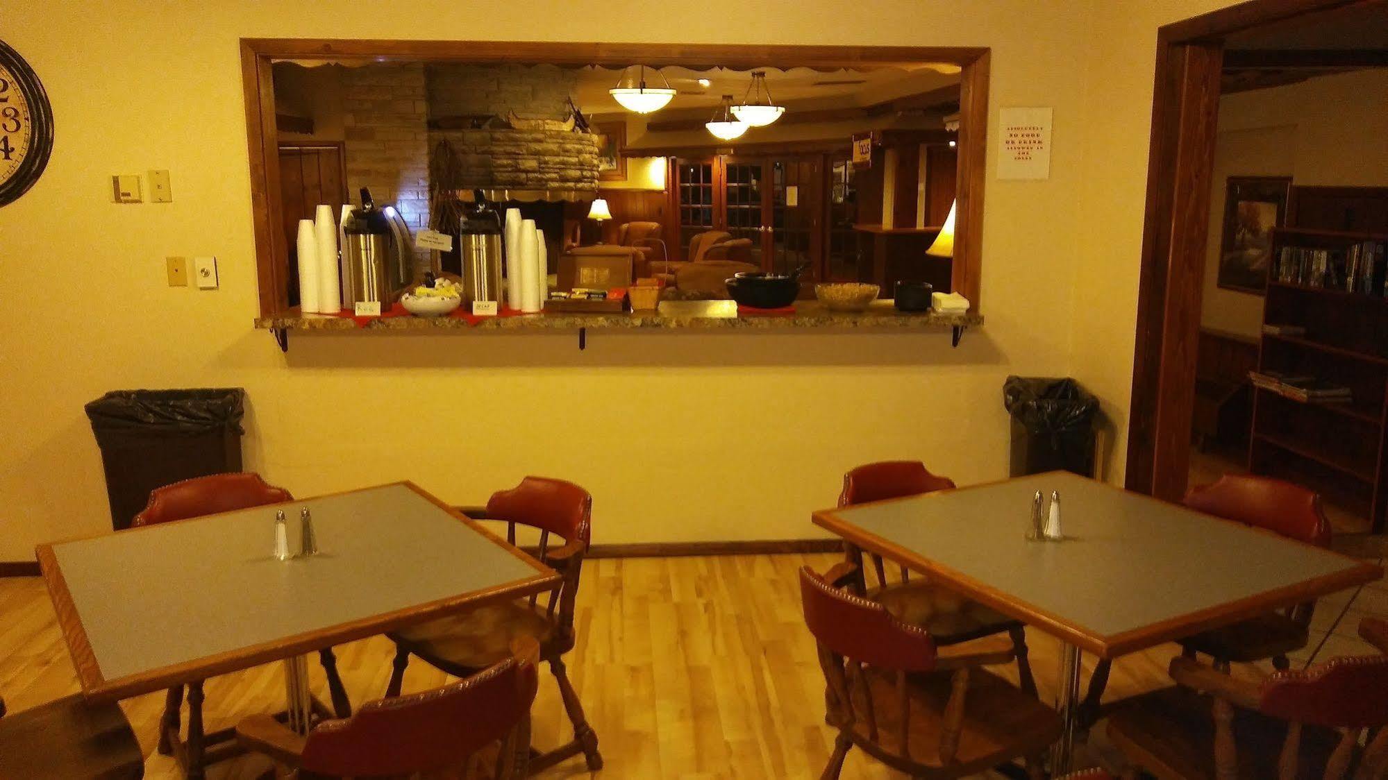 The Lodge At Leathem Smith Sturgeon Bay Exterior photo